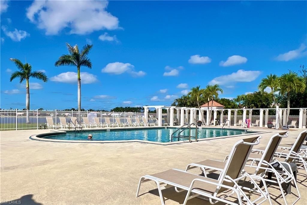 7749 Jewel Ln , Unit 202, Naples, FL 34109 Photo