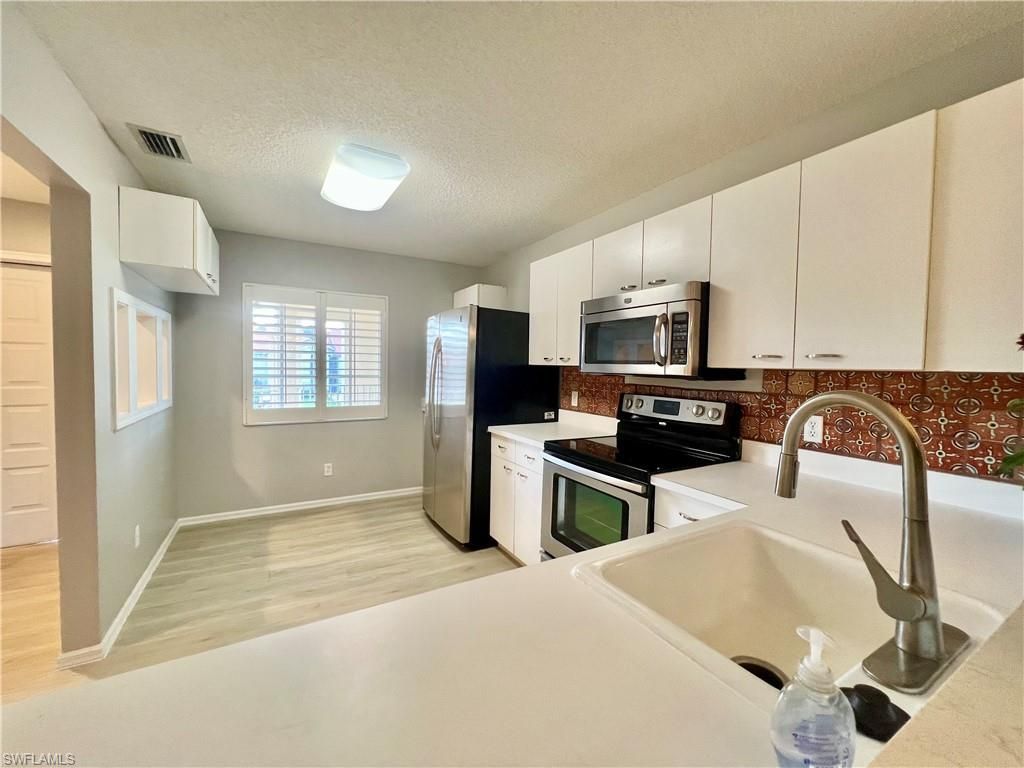 7749 Jewel Ln , Unit 202, Naples, FL 34109 Photo