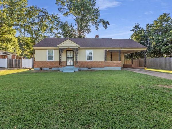 611 WARING RD, Memphis, TN 38122