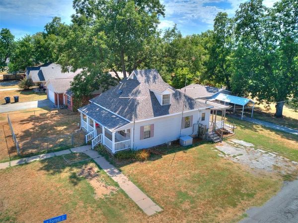 502 S Pottenger Avenue, Shawnee, OK 74801