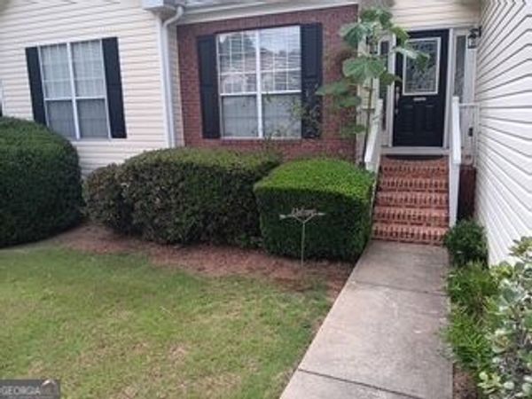 4711 Deer Crossing Court, Flowery Branch, GA 30542