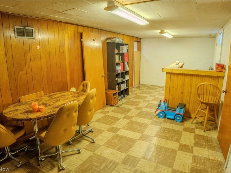 1217 Gorge Boulevard, Akron, OH 44310 Photo 13
