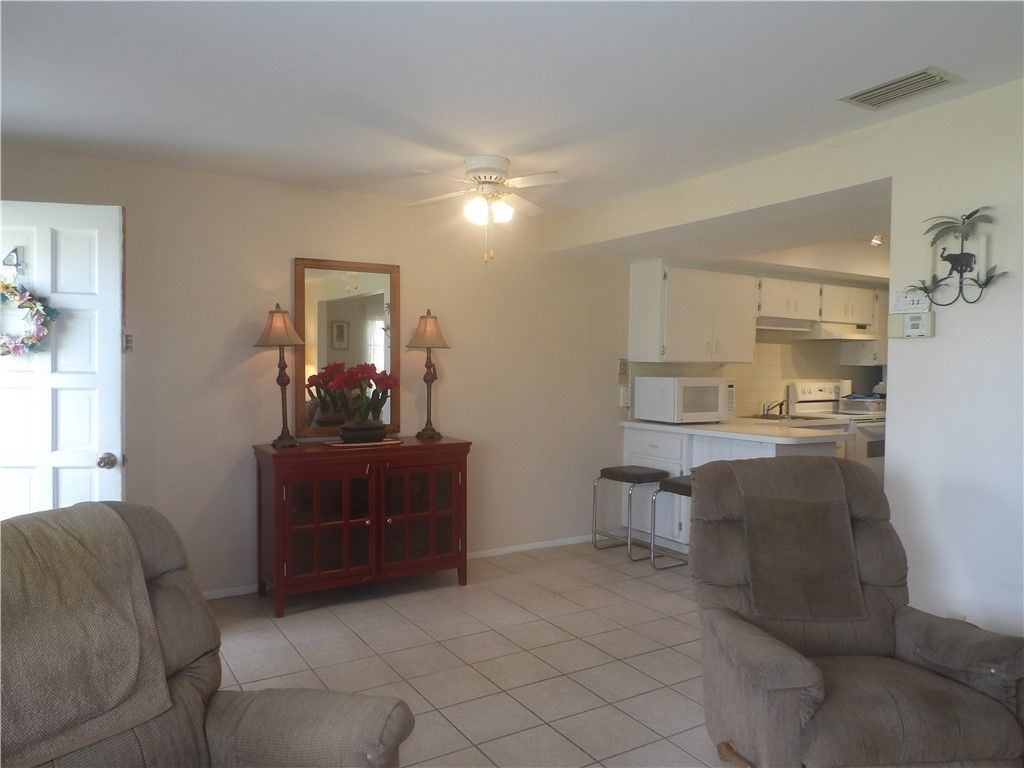 8520 Us Highway 1, Unit A4, Micco, FL 32976 Photo