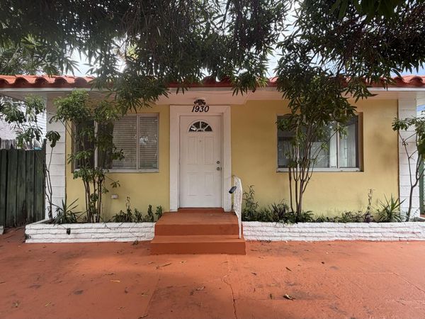 1930 PIERCE Street, Unit 1-4, Hollywood, FL 33020
