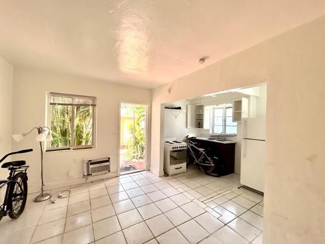 1930 Pierce Street, Unit 1-4, Hollywood, FL 33020 Photo