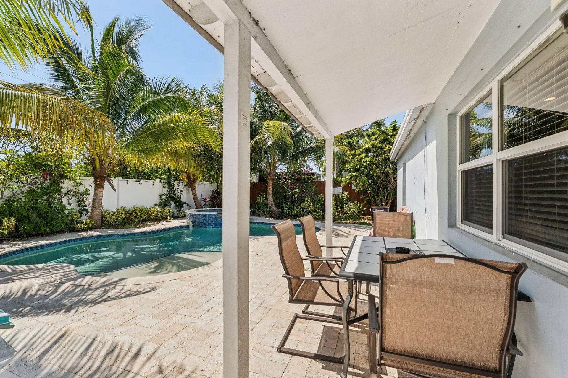1631 N Andrews Square, Fort Lauderdale, FL 33311 Photo