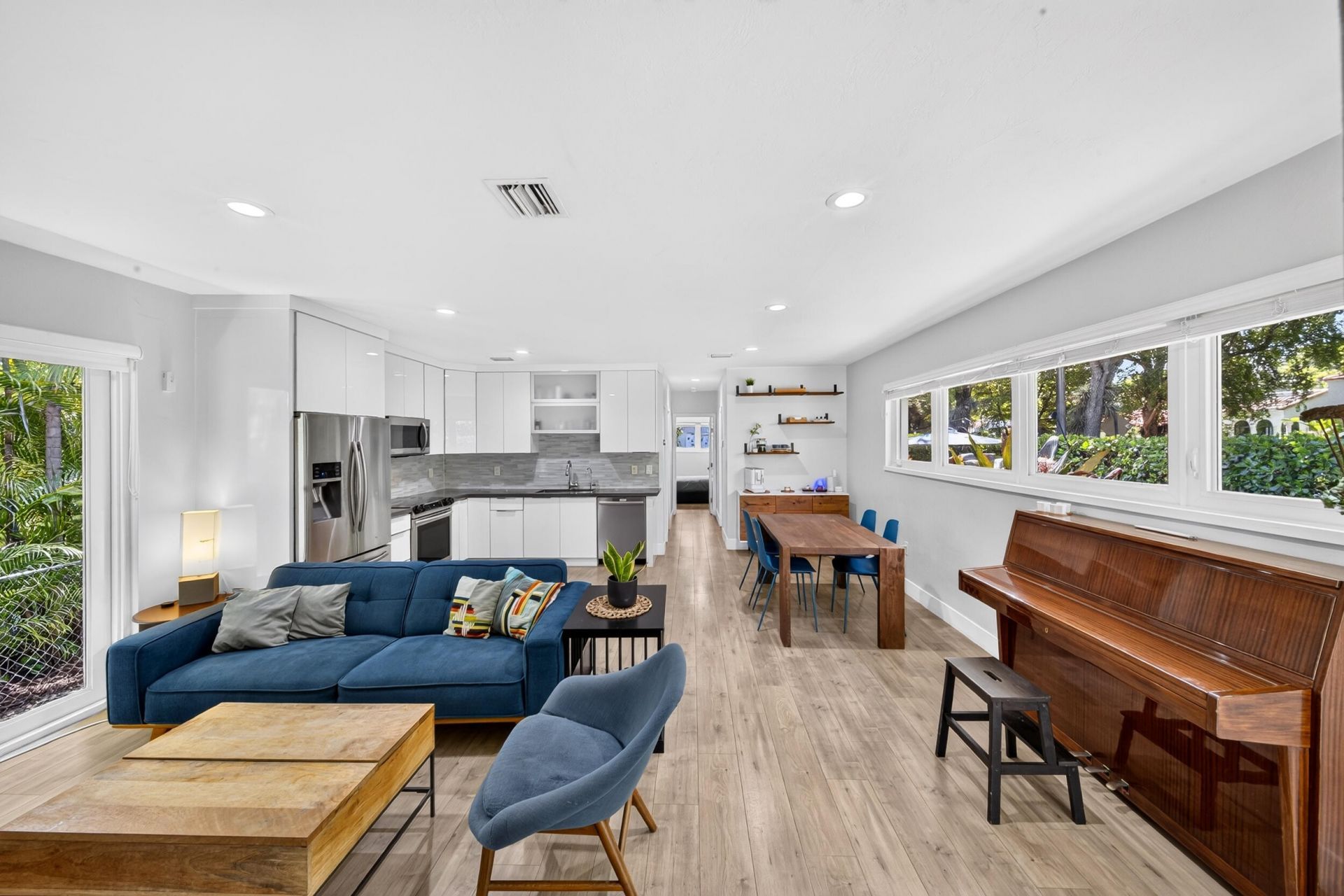 1015 Madrid Street, Coral Gables, FL 33134 Photo