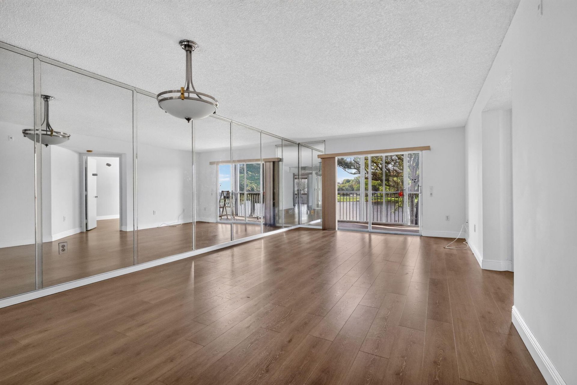 13700 SW 11th Street, Unit 203A, Pembroke Pines, FL 33027 Photo
