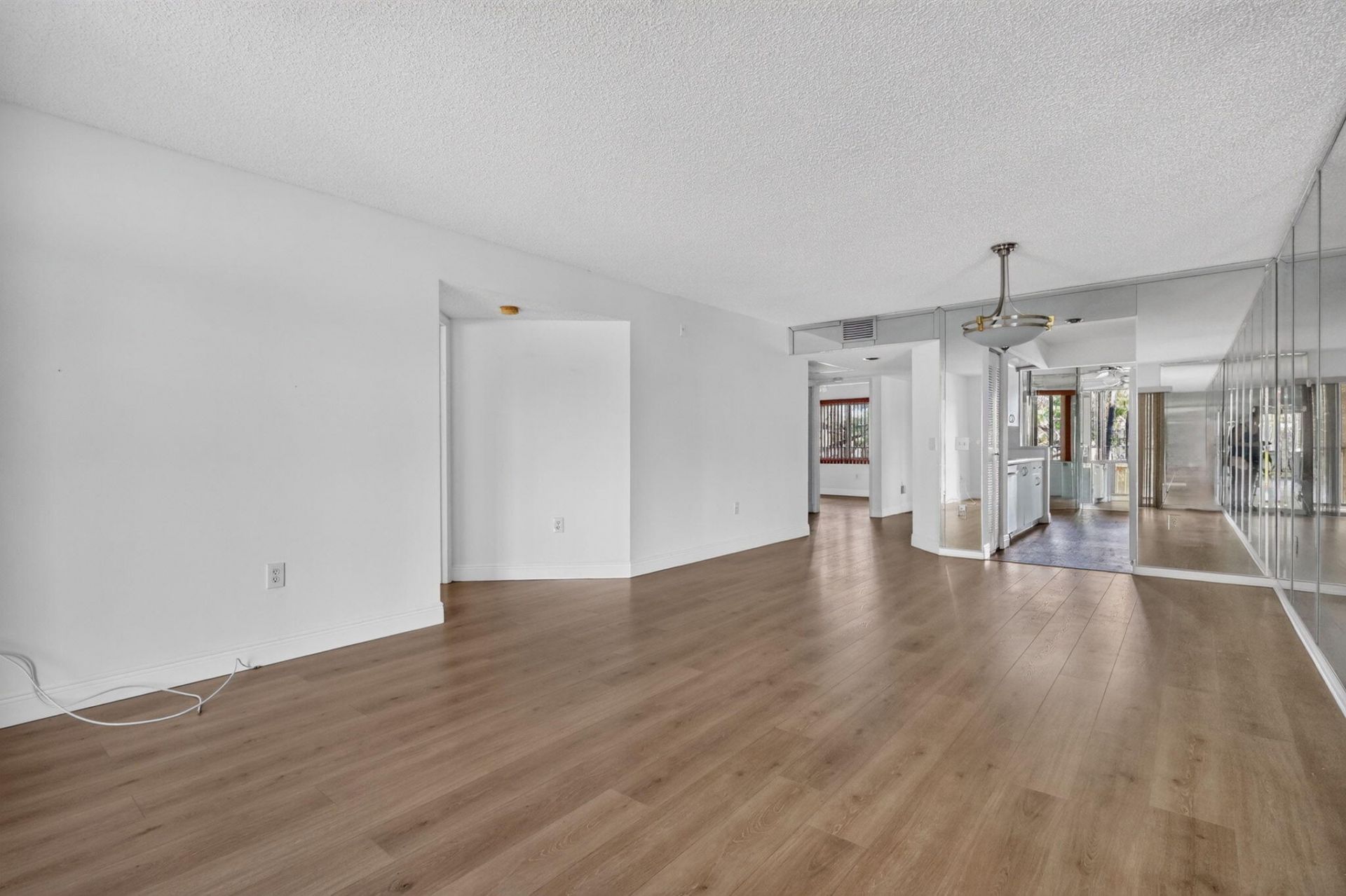 13700 SW 11th Street, Unit 203A, Pembroke Pines, FL 33027 Photo