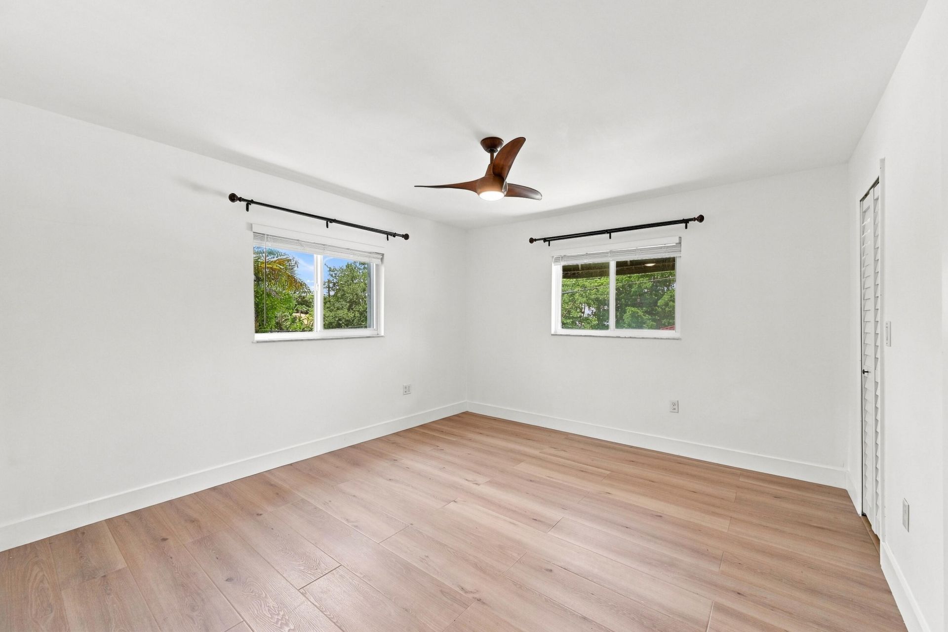 3203 Mcdonald Street, Unit 3203, Miami, FL 33133 Photo