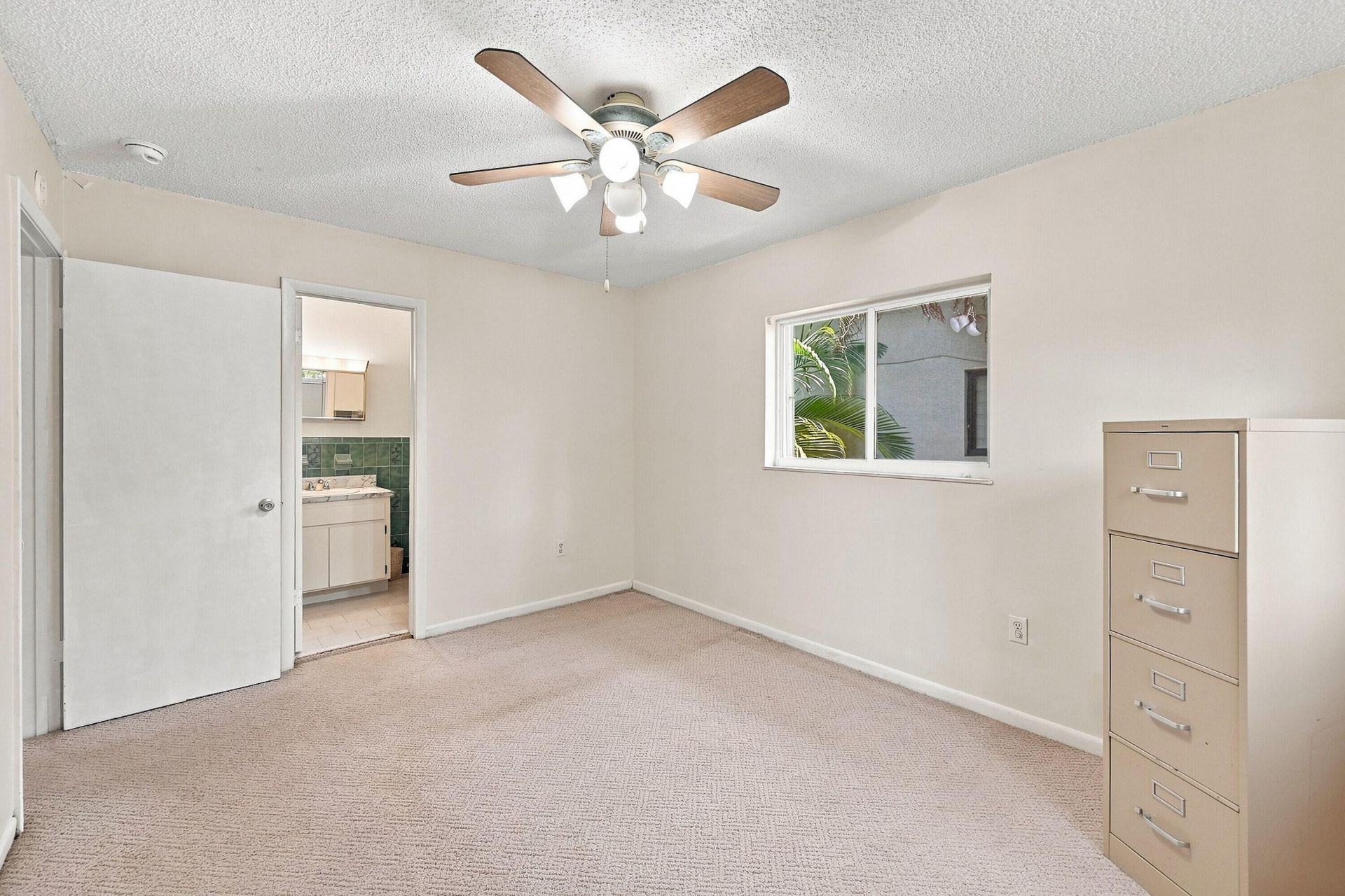 3203 Mcdonald Street, Unit 3203, Miami, FL 33133 Photo