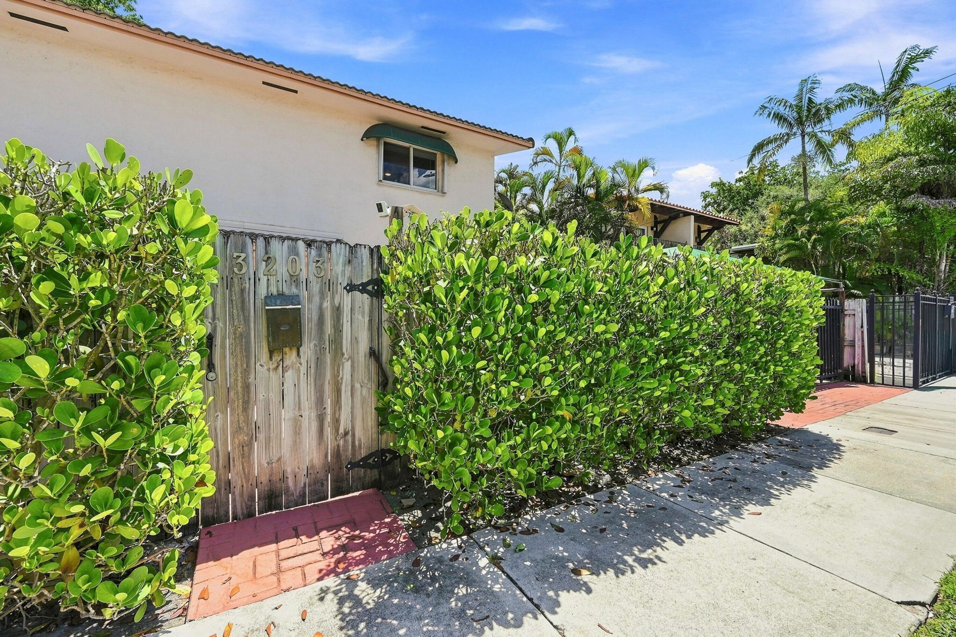 3203 Mcdonald Street, Unit 3203, Miami, FL 33133 Photo