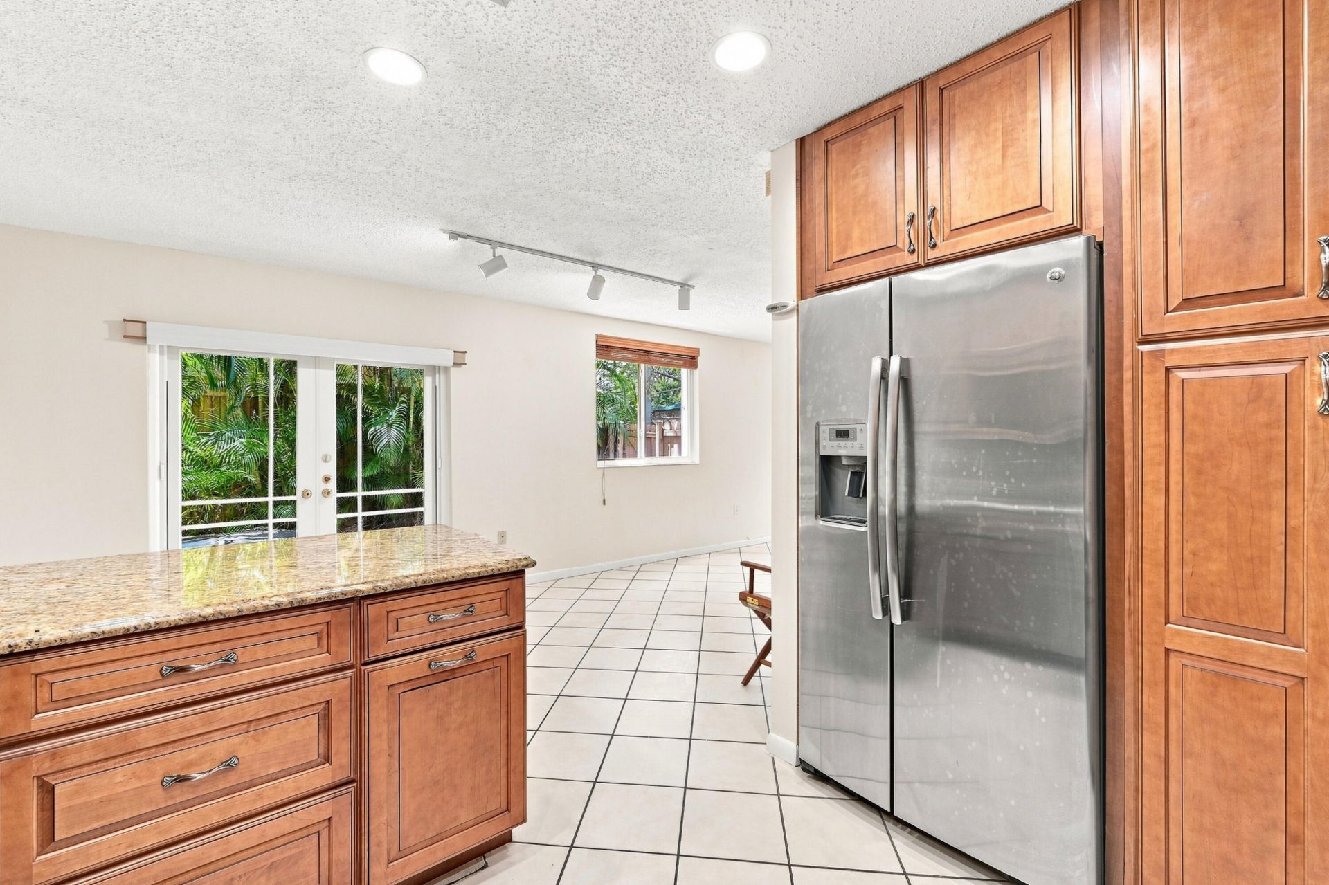 3203 Mcdonald Street, Unit 3203, Miami, FL 33133 Photo
