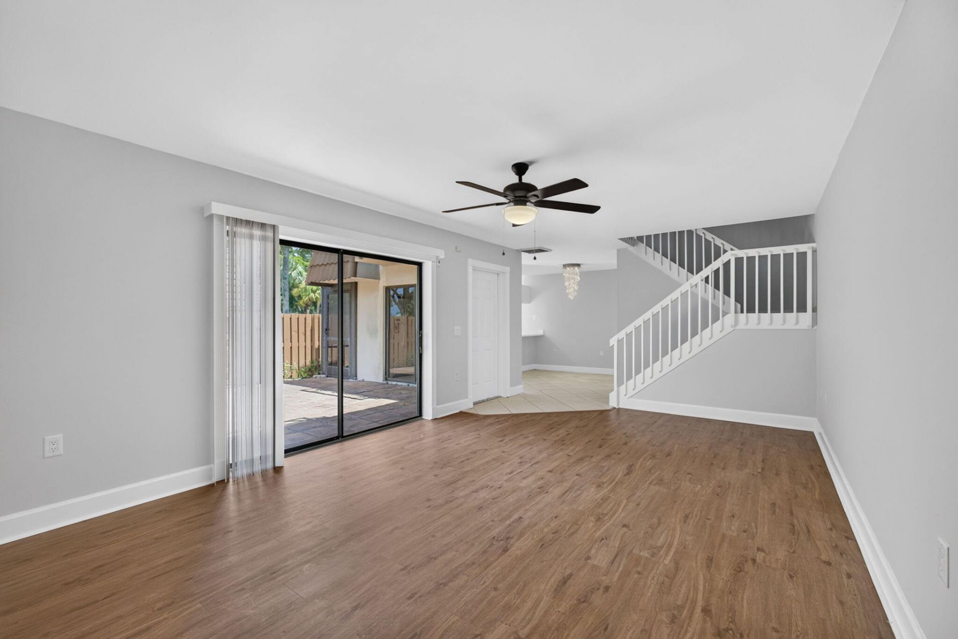 185 Charter Way, West Palm Beach, FL 33407 Photo