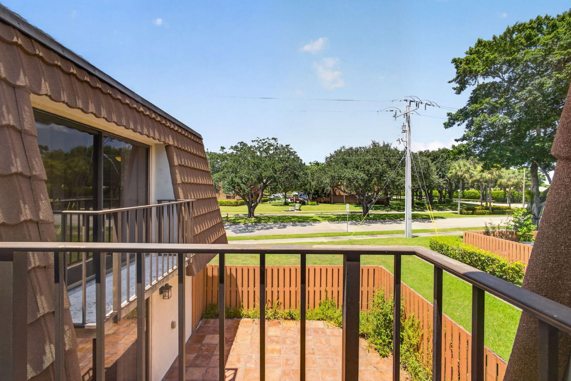 185 Charter Way, West Palm Beach, FL 33407 Photo