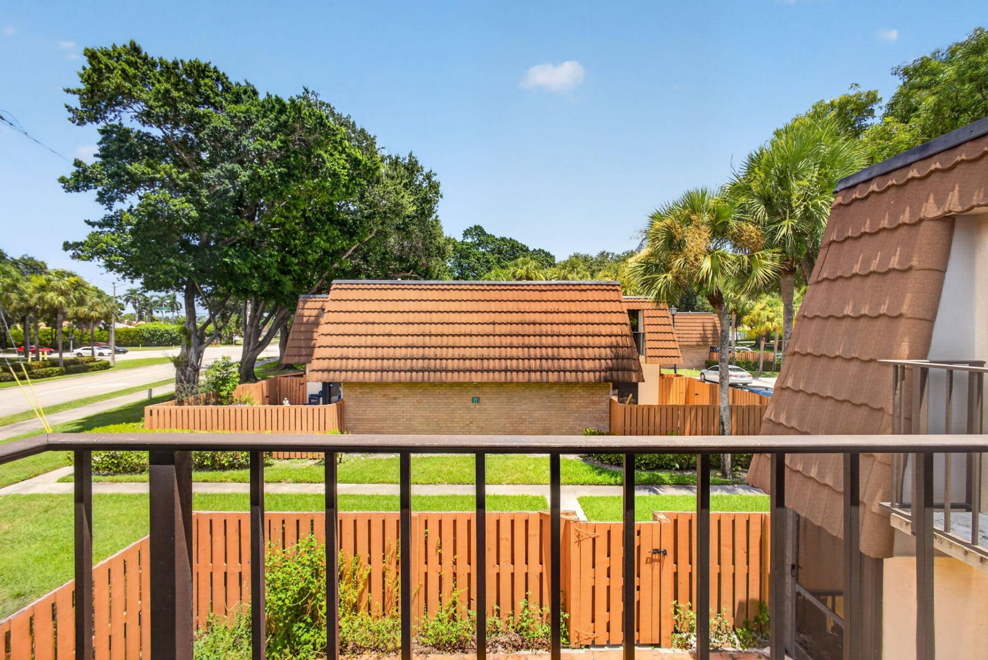 185 Charter Way, West Palm Beach, FL 33407 Photo
