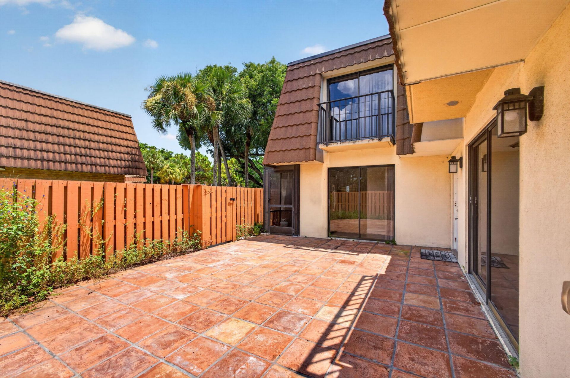 185 Charter Way, West Palm Beach, FL 33407 Photo