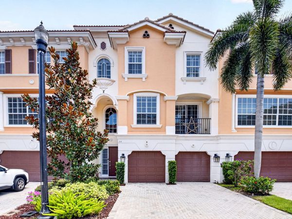 612 NE FRANCESCA Lane, Boca Raton, FL 33487