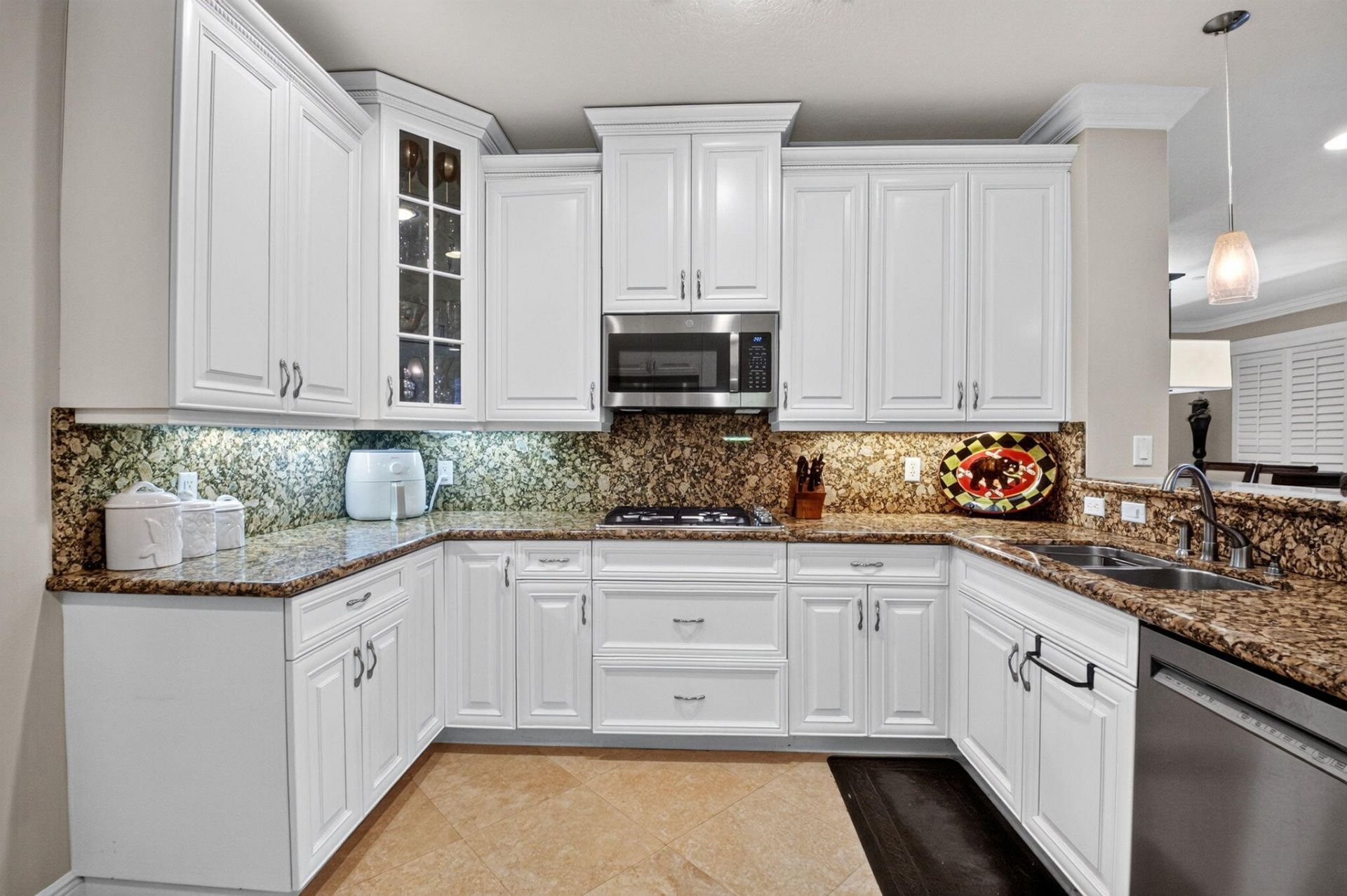 612 NE Francesca Lane, Boca Raton, FL 33487 Photo