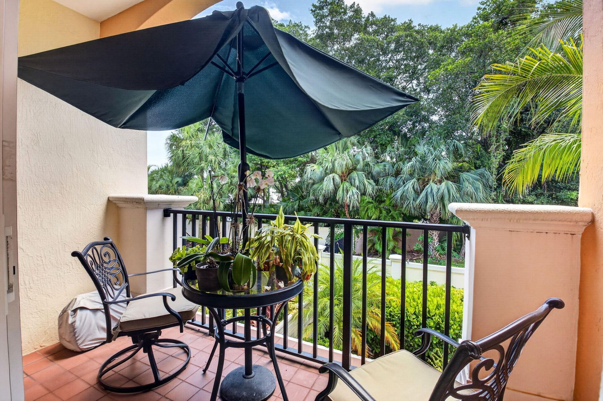 612 NE Francesca Lane, Boca Raton, FL 33487 Photo