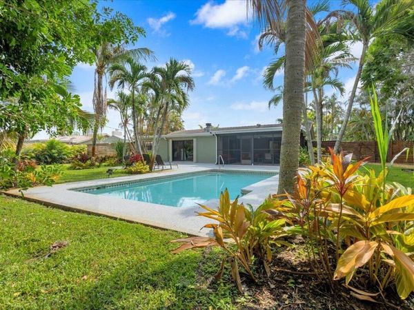 2488 NW South Manor Avenue, Stuart, FL 34994