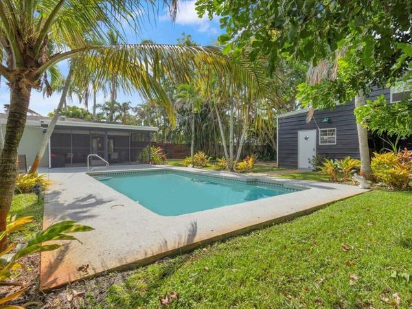 2488 NW South Manor Avenue, Stuart, FL 34994