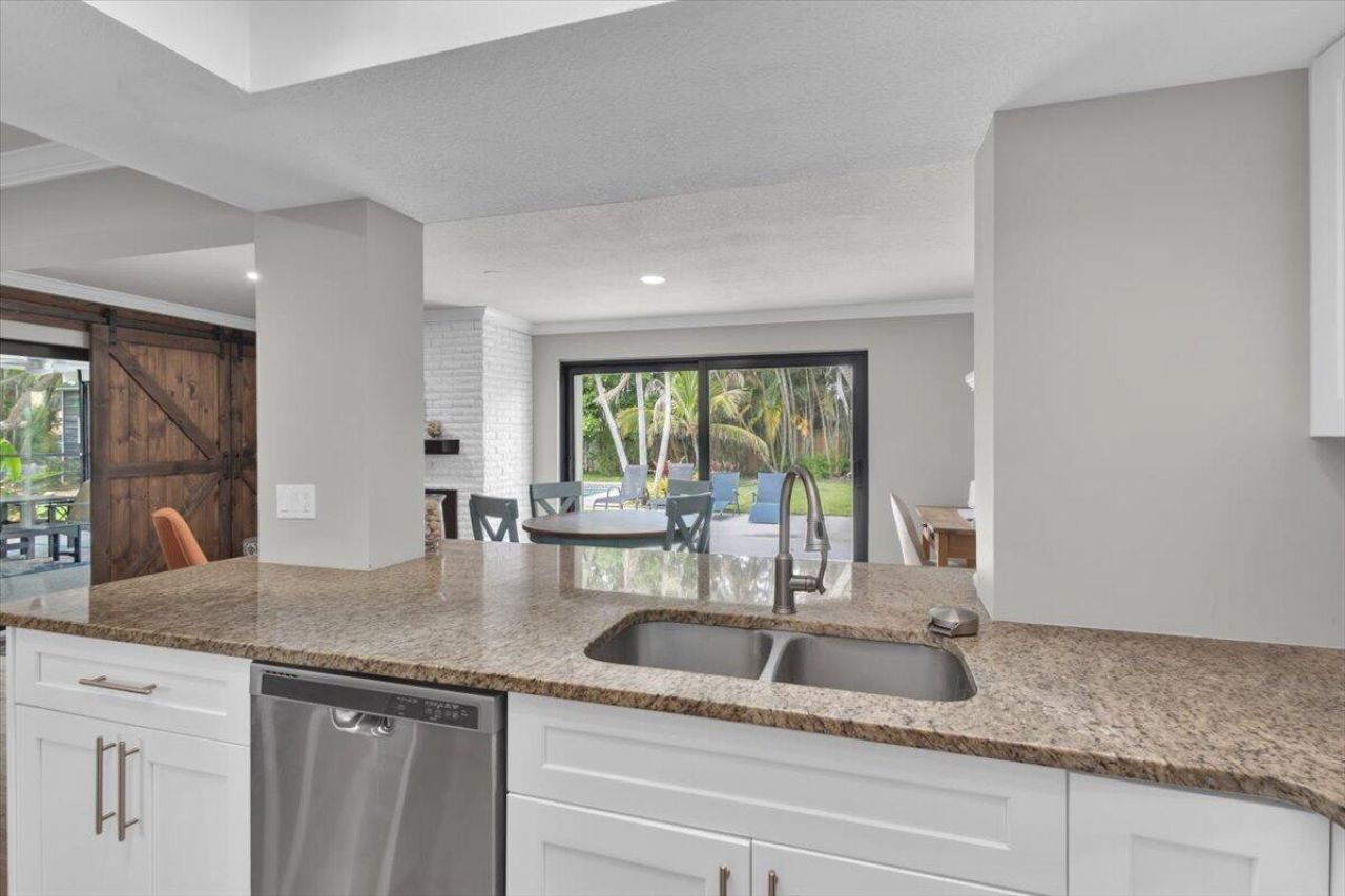 2488 NW South Manor Avenue, Stuart, FL 34994 Photo