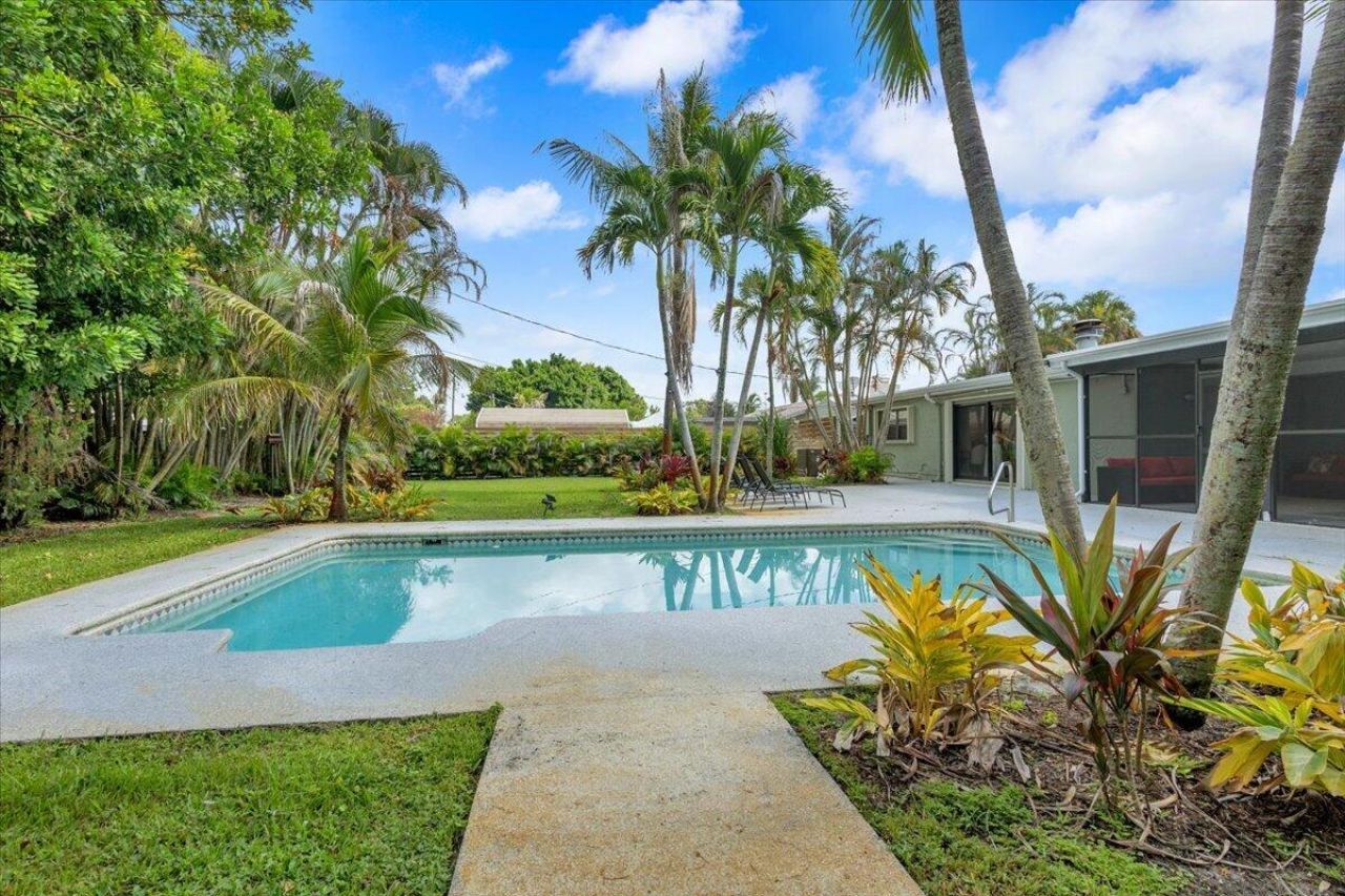 2488 NW South Manor Avenue, Stuart, FL 34994 Photo