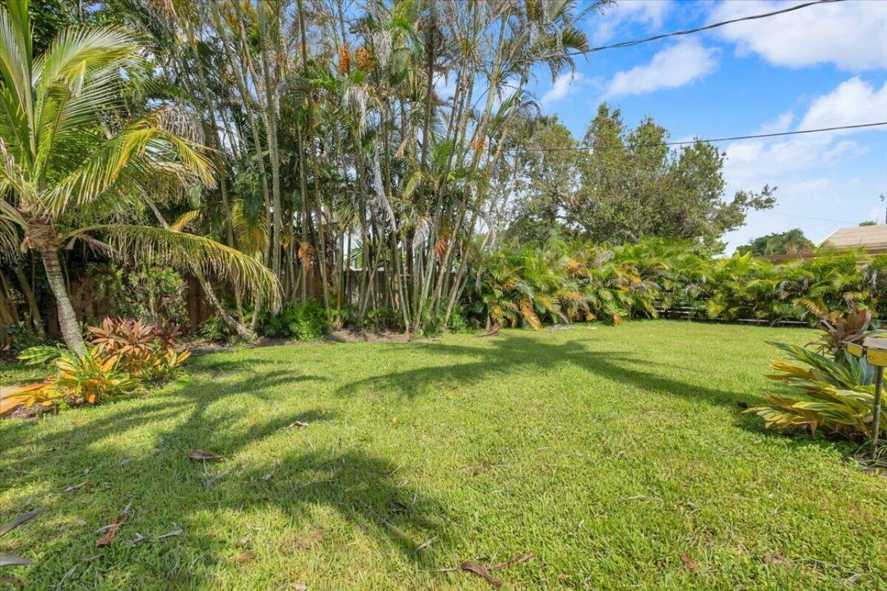 2488 NW South Manor Avenue, Stuart, FL 34994 Photo