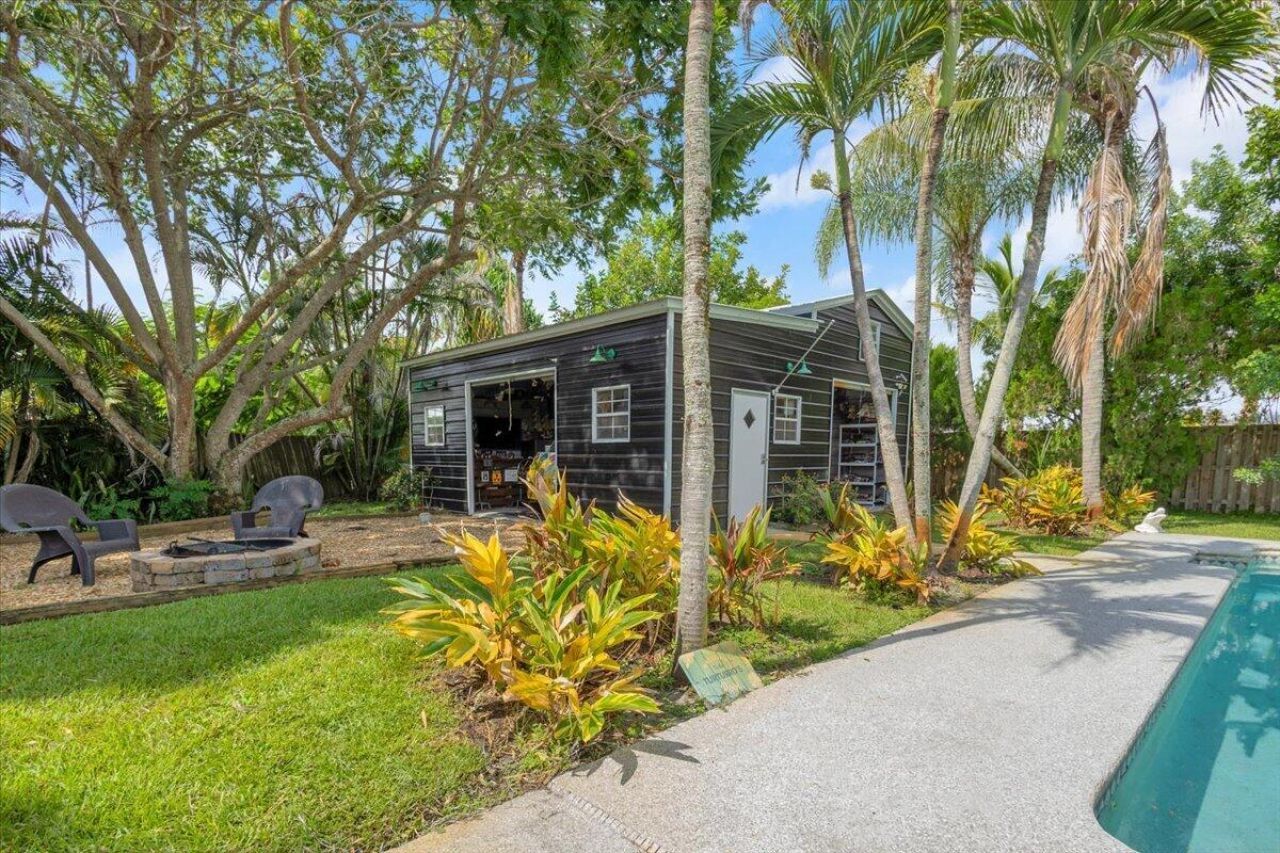 2488 NW South Manor Avenue, Stuart, FL 34994 Photo
