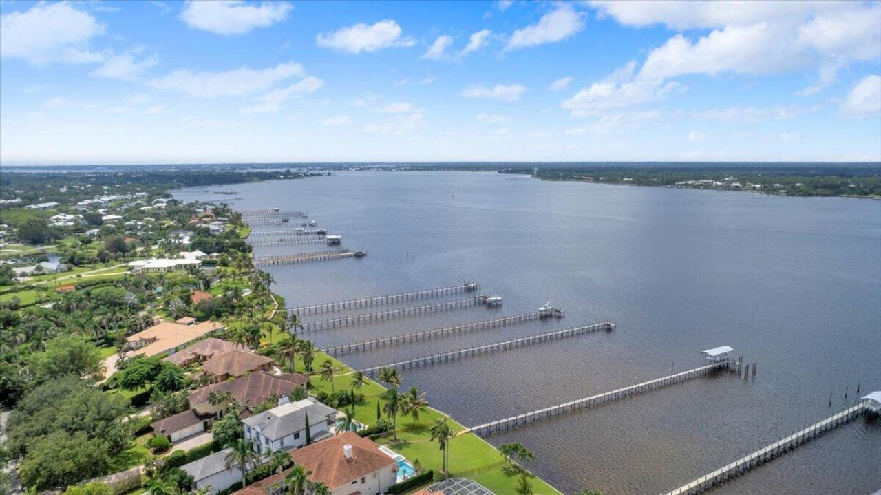 2488 NW South Manor Avenue, Stuart, FL 34994 Photo