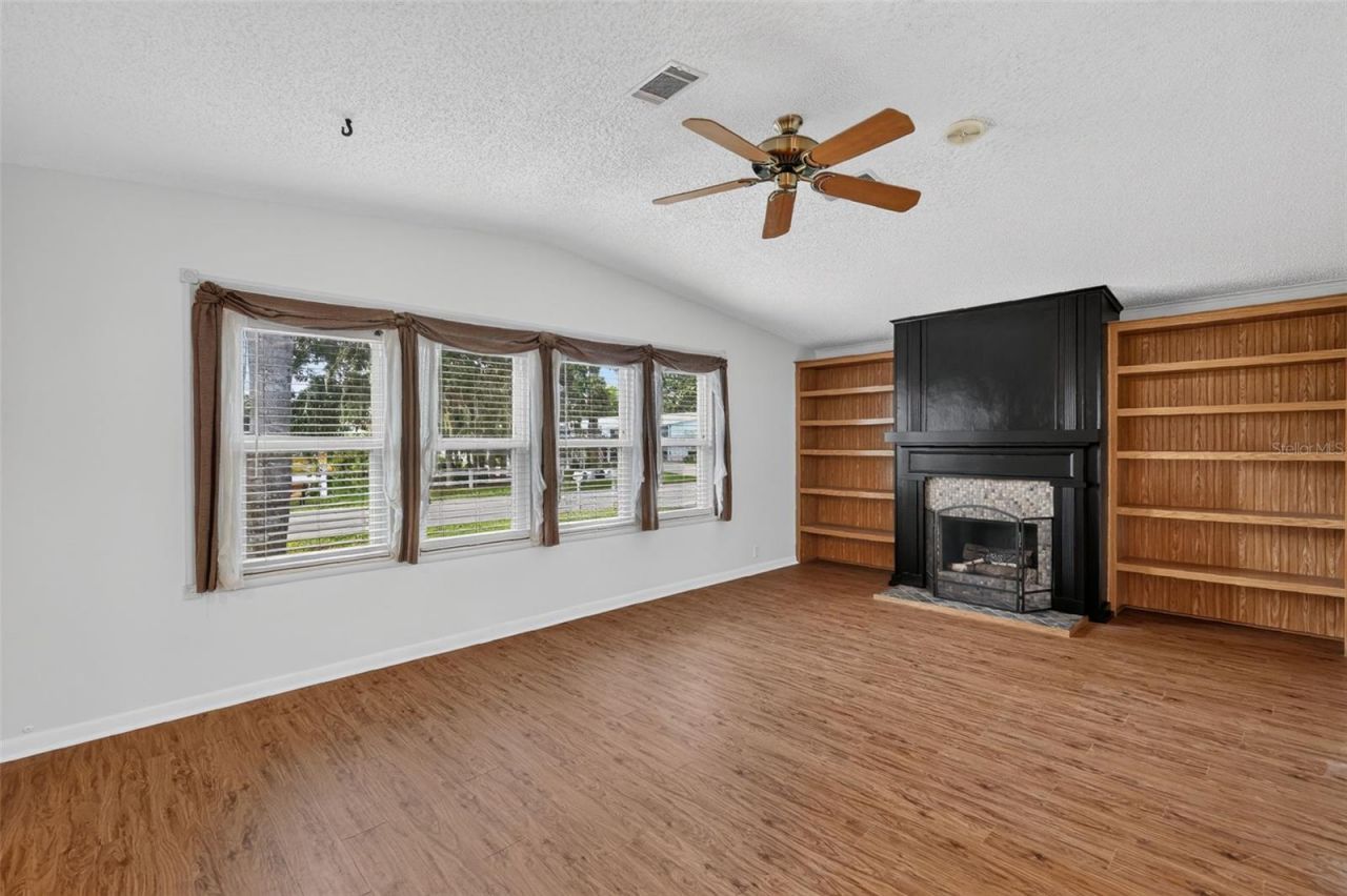 3318 Wekiva Road, Tavares, FL 32778 Photo