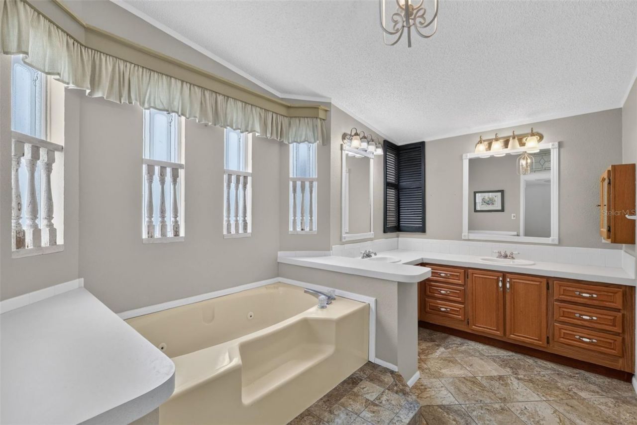 3318 Wekiva Road, Tavares, FL 32778 Photo