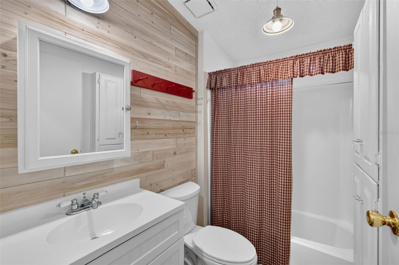 3318 Wekiva Road, Tavares, FL 32778 Photo