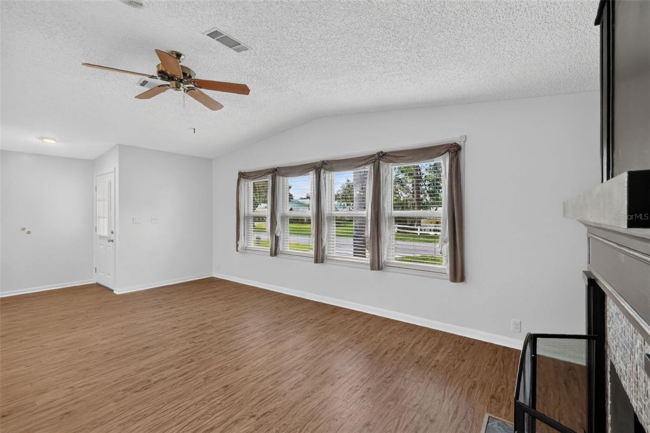 3318 Wekiva Road, Tavares, FL 32778 Photo