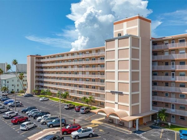 1847 SHORE DRIVE S, Unit 509, ST PETERSBURG, FL 33707