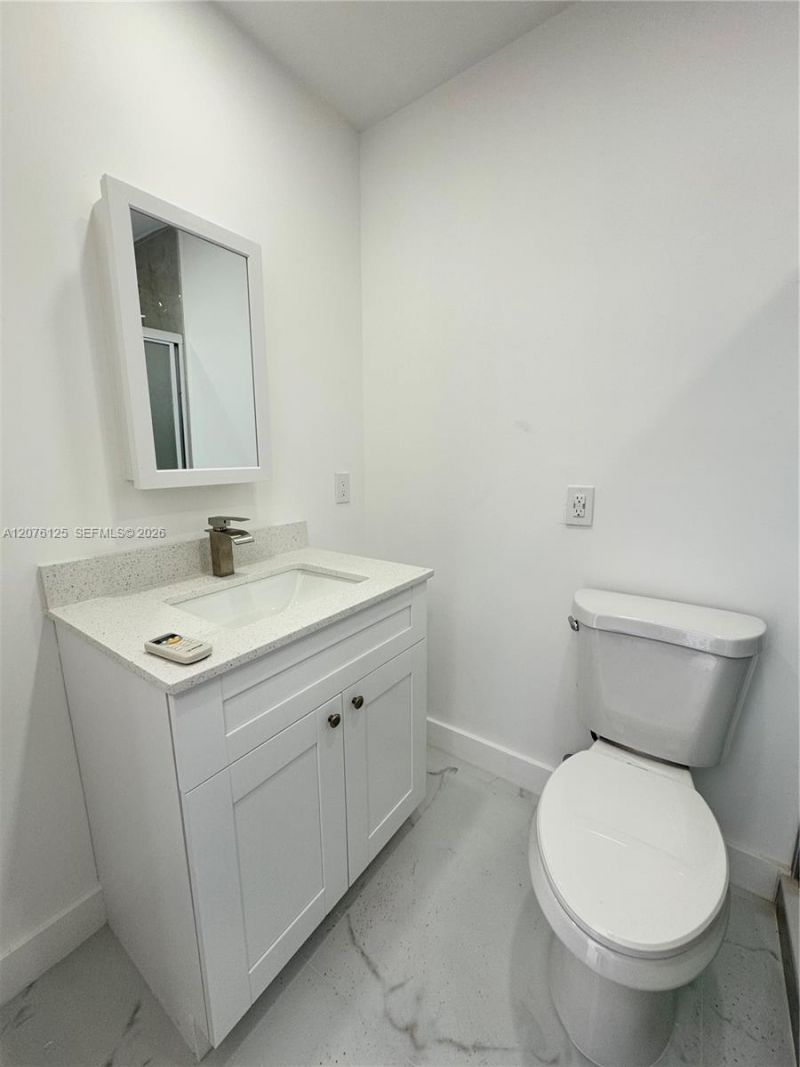 10330 SW 35th Ter , Miami, FL 33165 Photo