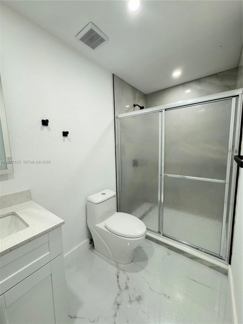 10330 SW 35th Ter , Miami, FL 33165 Photo