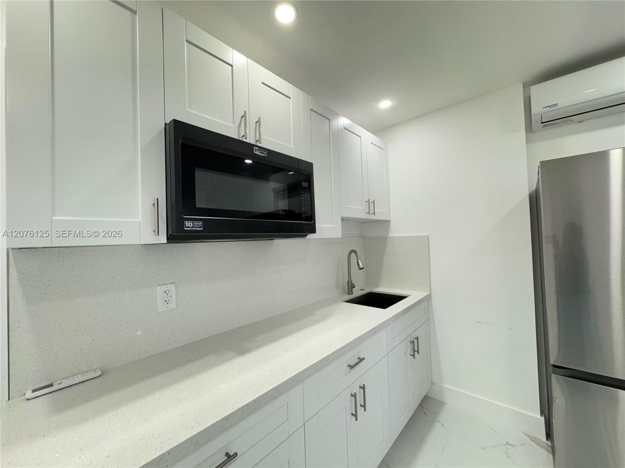 10330 SW 35th Ter , Miami, FL 33165 Photo