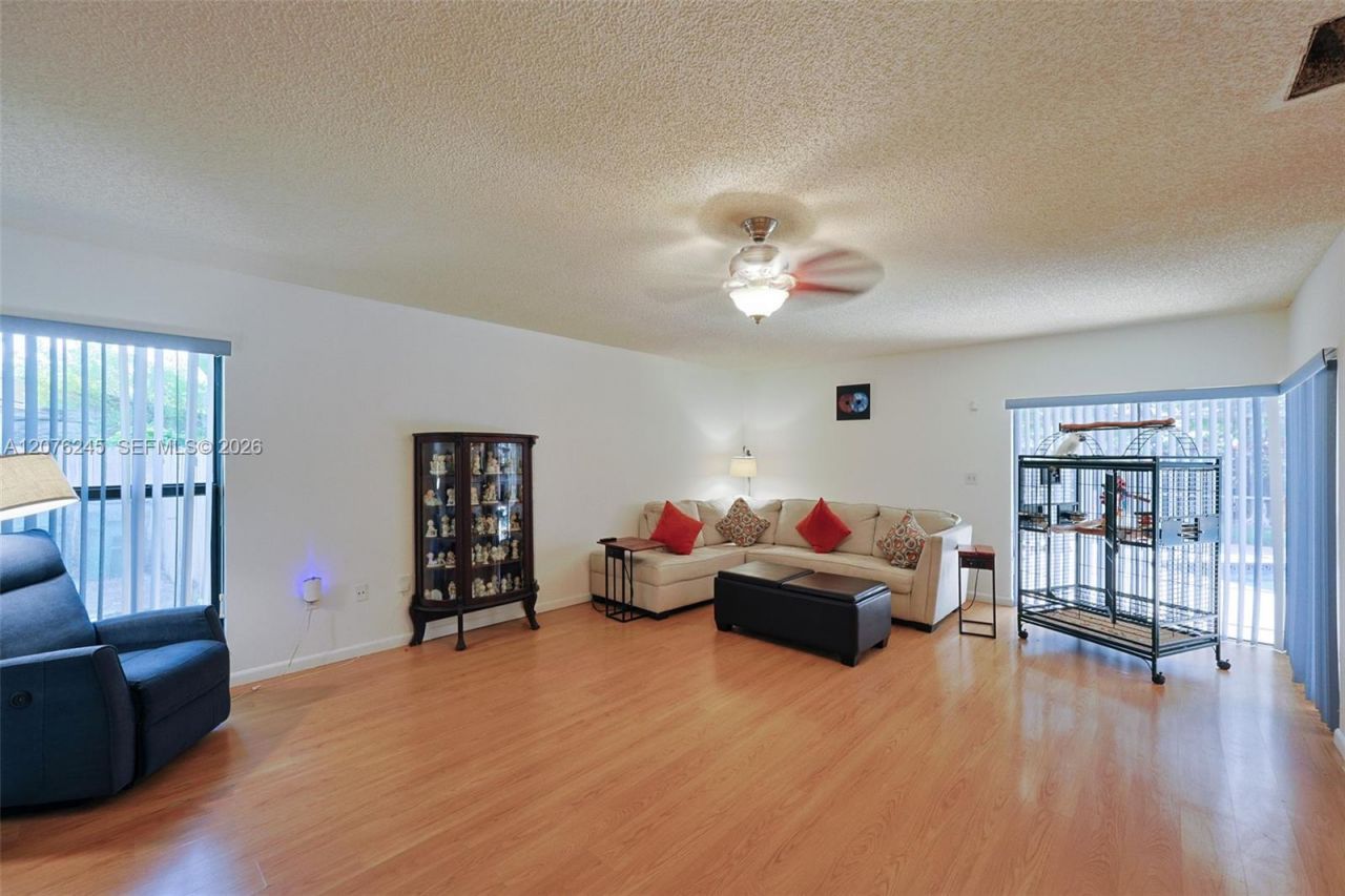 18723 SW 83rd Pl , Cutler Bay, FL 33157 Photo
