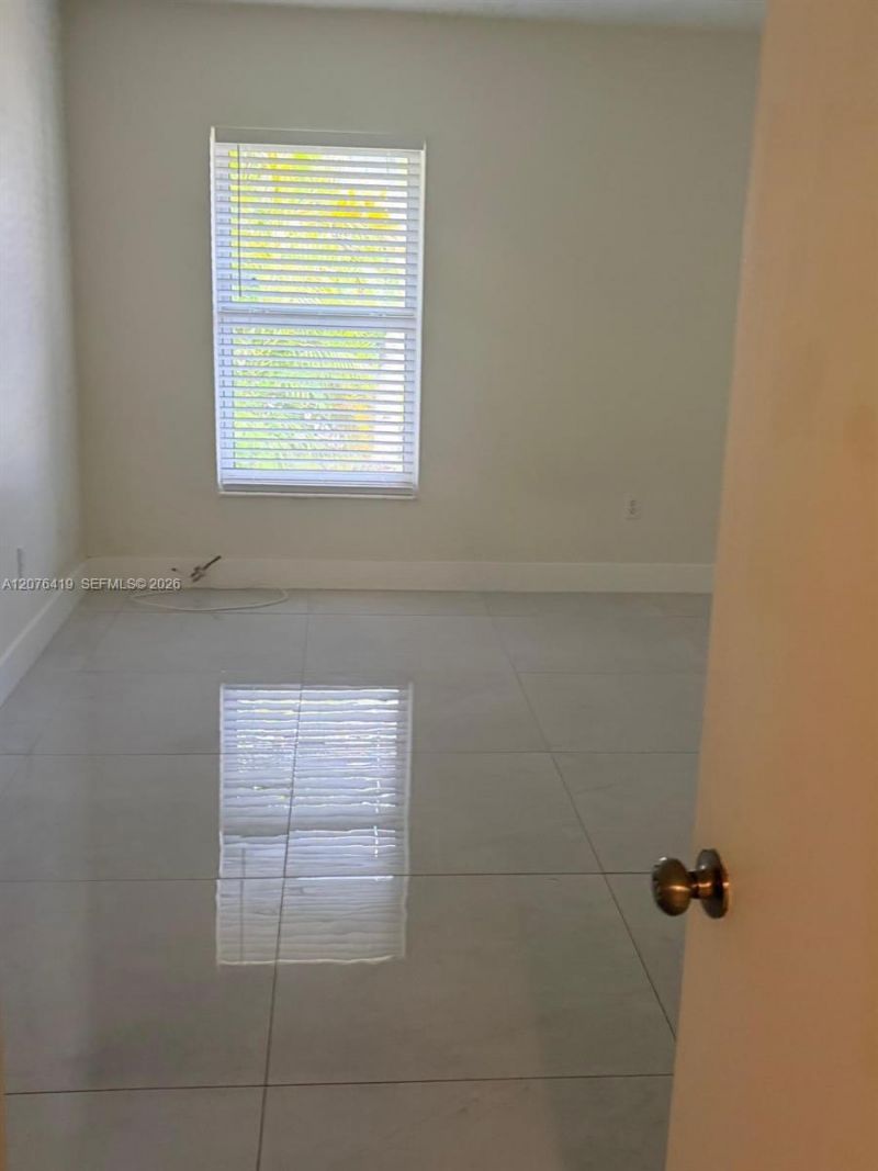 7473 SW 82nd St, Unit D103, Miami, FL 33143 Photo