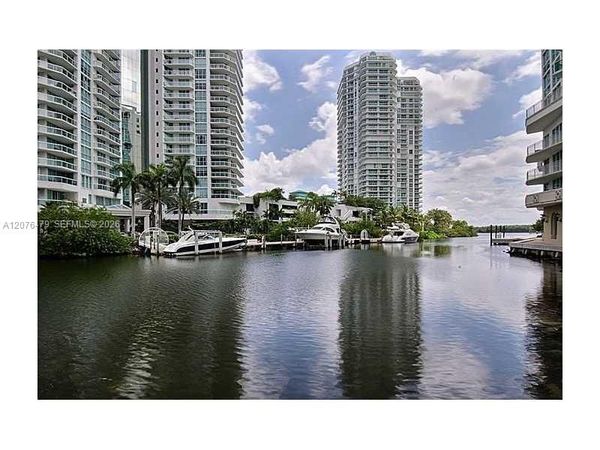 200 Sunny Isles Blvd , Unit 2-PH2, Sunny Isles Beach, FL 33160