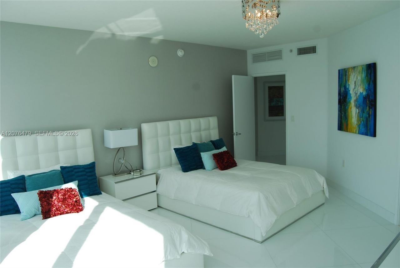 200 Sunny Isles Blvd , Unit 2-PH2, Sunny Isles Beach, FL 33160 Photo