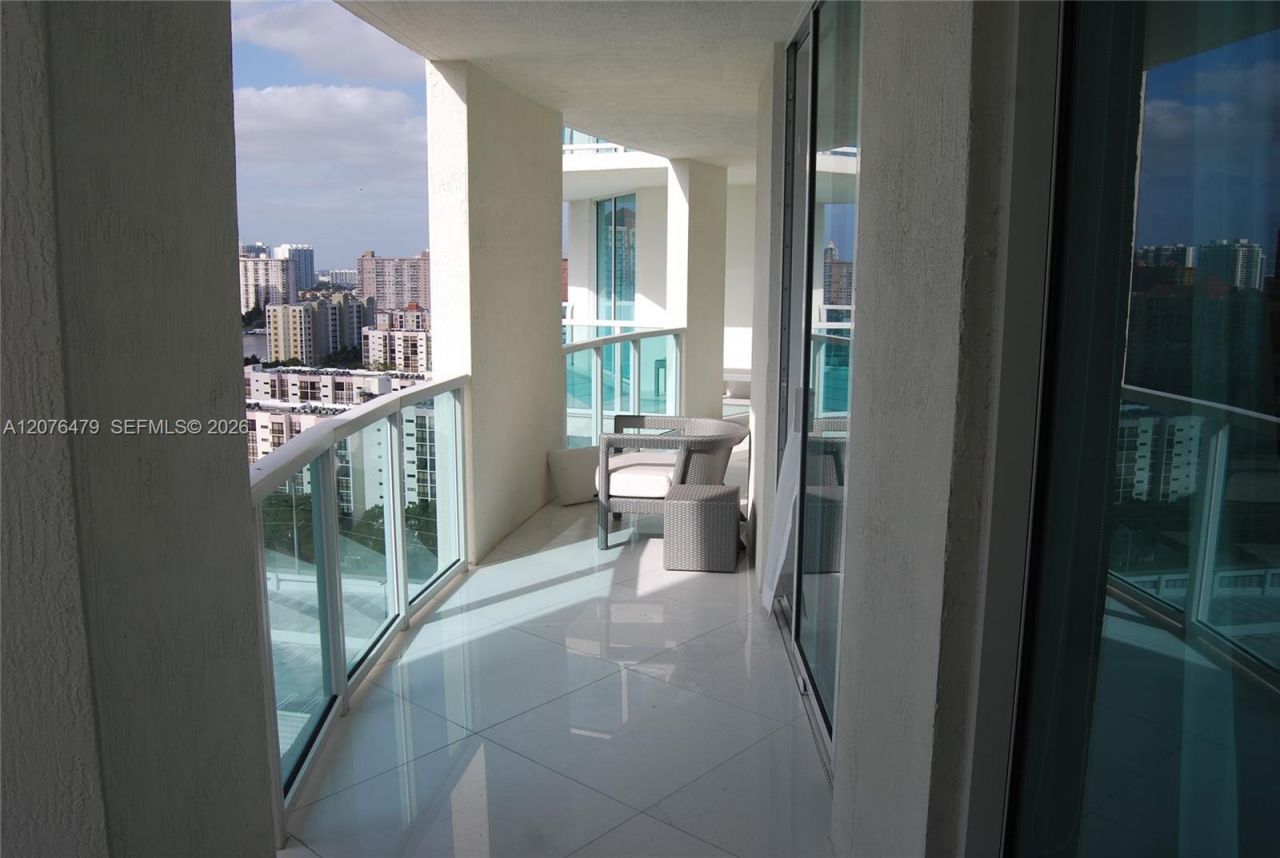 200 Sunny Isles Blvd , Unit 2-PH2, Sunny Isles Beach, FL 33160 Photo