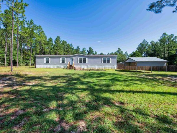 9718 Domino Rd, Milton, FL 32583