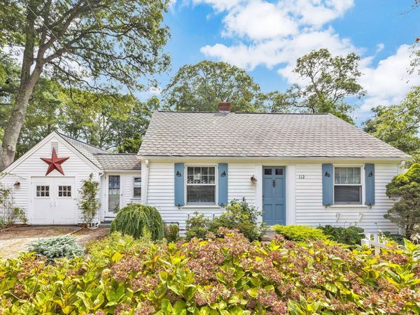 112 Osterville West Barnstable Rd, Barnstable, MA 02655