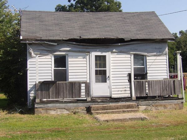 406 W Main Street, Norris City, IL 62869