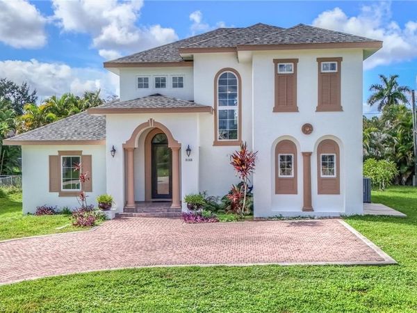 8088 Pennsylvania BLVD, FORT MYERS, FL 33967