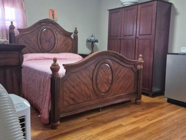 114 Prospect St, Roselle, NJ 07203