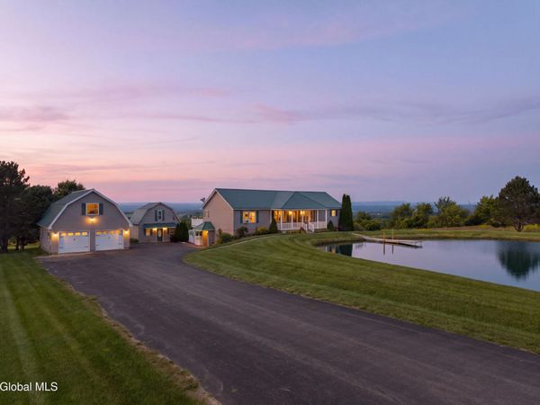 127 Firefly Meadow Road, Fultonville, NY 12072
